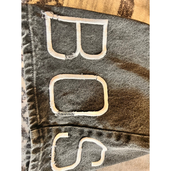 Vintage Boss Black Denim men’s shorts waist size 28-30. - Picture 3 of 8